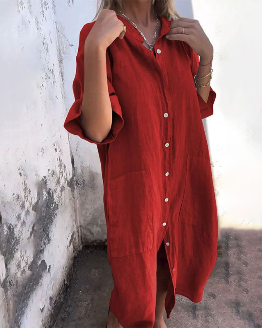 Robe chemise bohème chic Melany de Danoir Paris, tissu fluide avec motifs floraux, manches longues et ceinture à la taille.