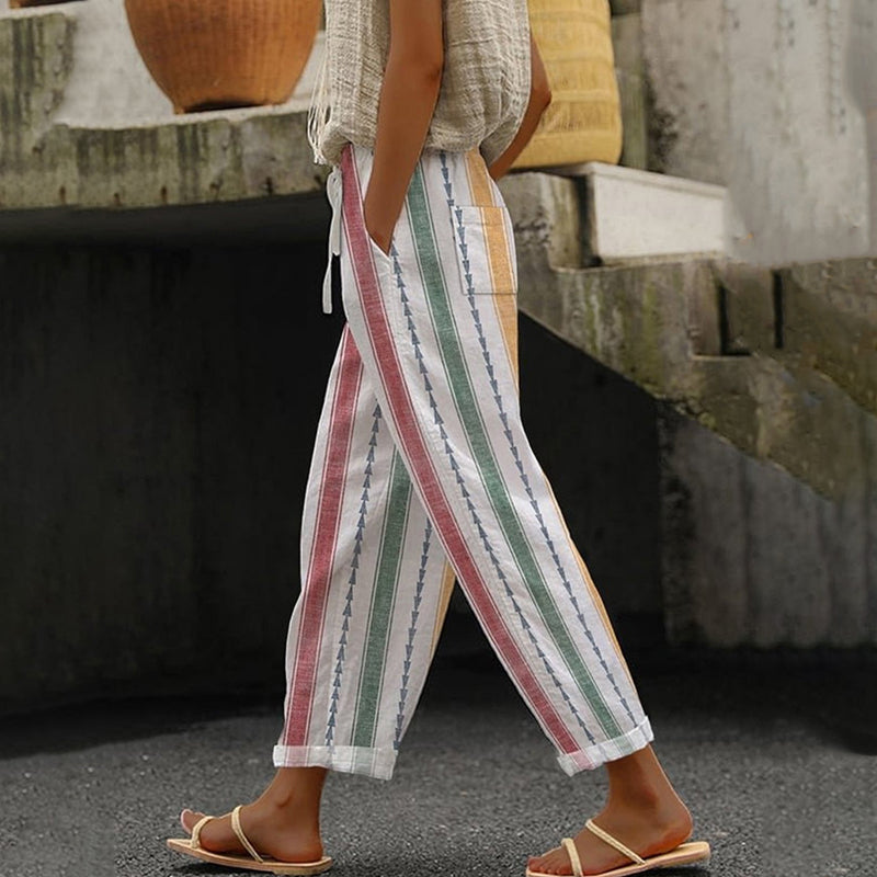Pantalons casual quotidiens Talani de Danoir Paris en tissu confortable, portée décontractée, couleur neutre, vue de face.