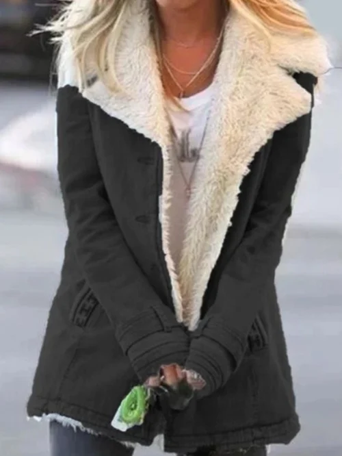 Veste élégante et douillette Danoir Paris Jaz en vert armée, veste pour femme avec style sophistiqué.