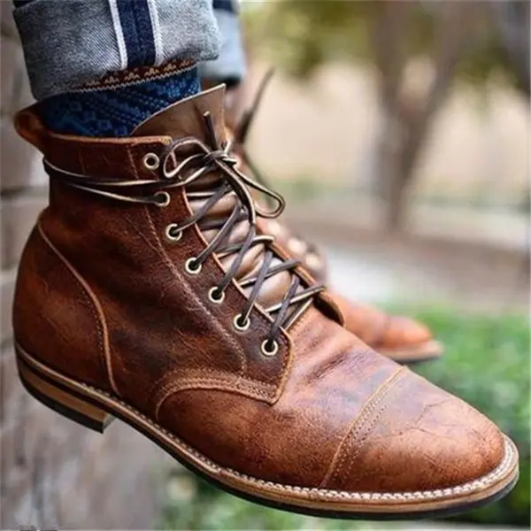 Chaussures en cuir marron Jason™ de Danoir Paris, taille 38, avec semelle en cuir et finition élégante.