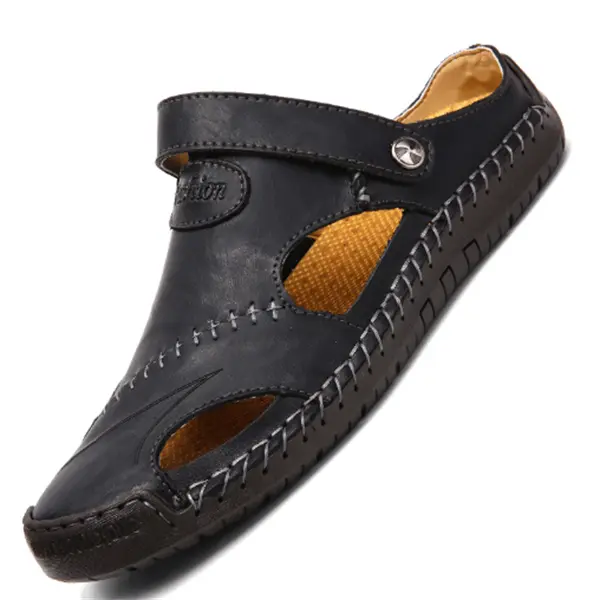 Sandales en cuir orthopédique Chris™ de Danoir Paris, avec semelle confortable et design élégant pour un style décontracté.