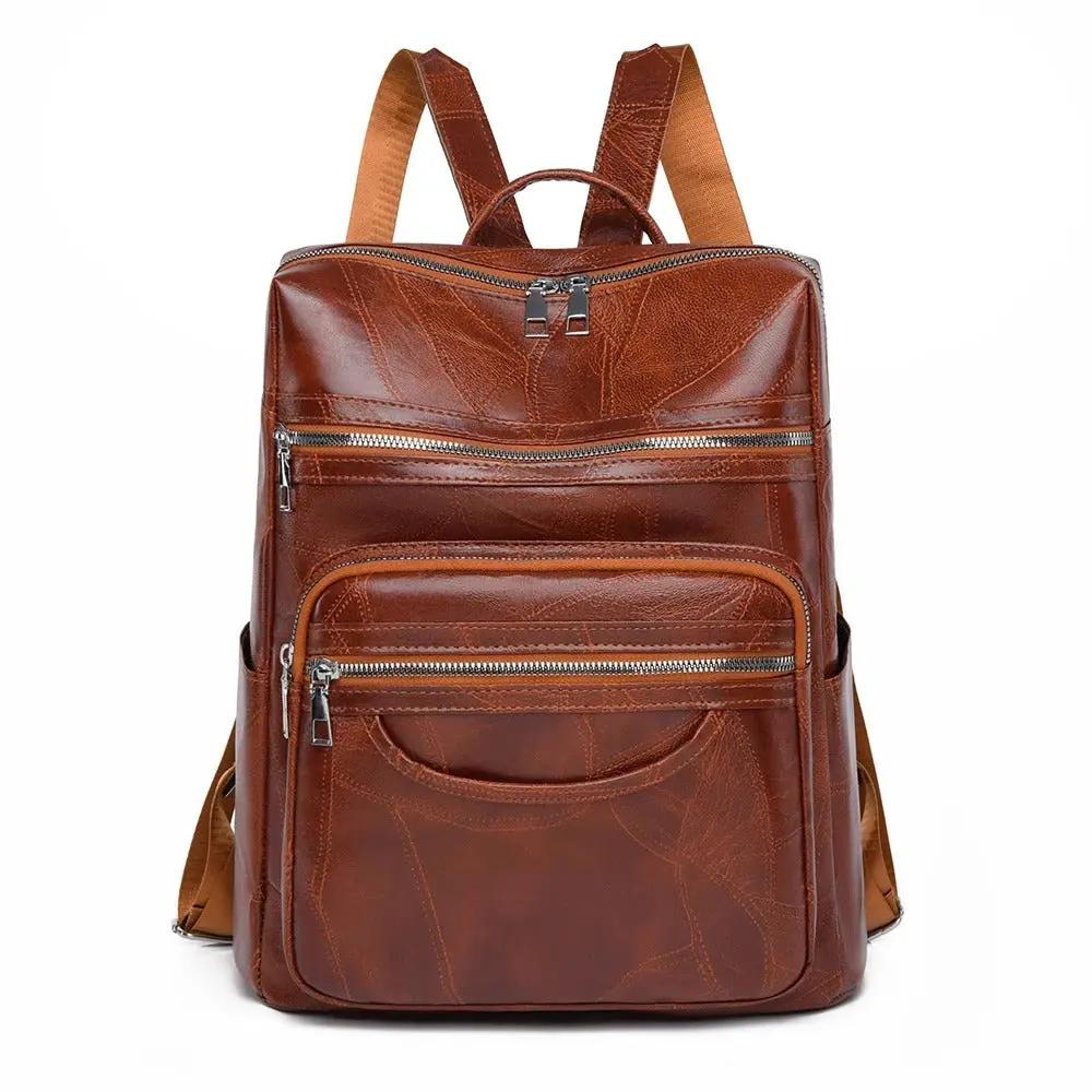Sac à dos Marguerite de Danoir Paris en cuir marron, design chic et élégant pour un style sophistiqué.