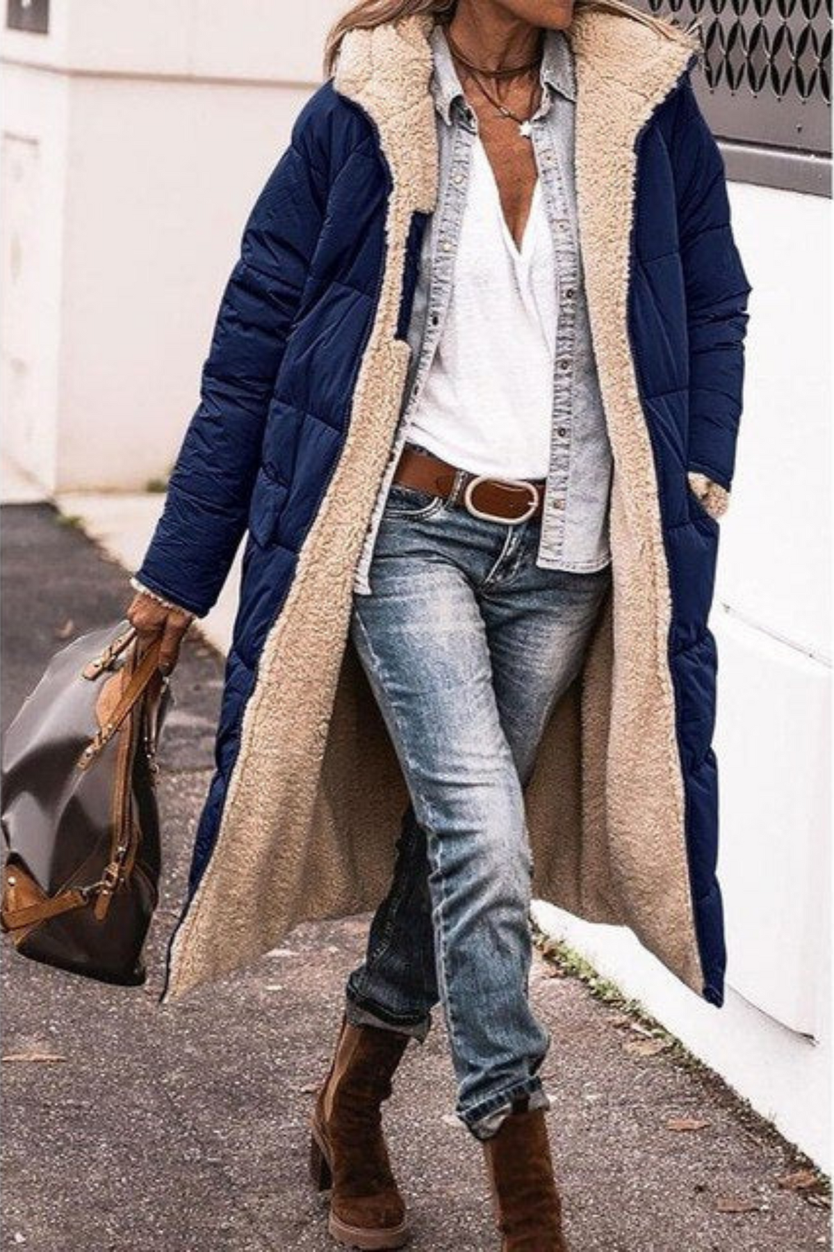 Manteau réversible élégant Danoir Paris Anny en marron, chaud et sophistiqué, vue de face.