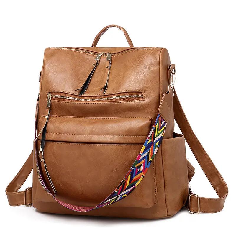 Sac urbain chic Talia de Danoir Paris, en marron, avec détails élégants, idéal pour un style sophistiqué et pratique.