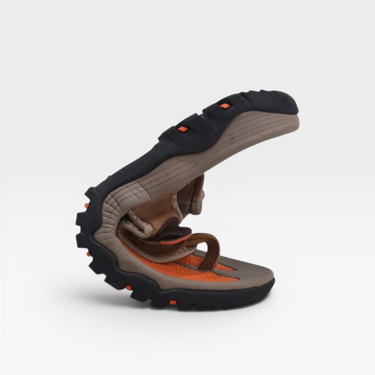 Sandales à entre-doigts en cuir de vachette pour hommes Danoir Paris, sandales confortables et rembourrées, couleur marron.