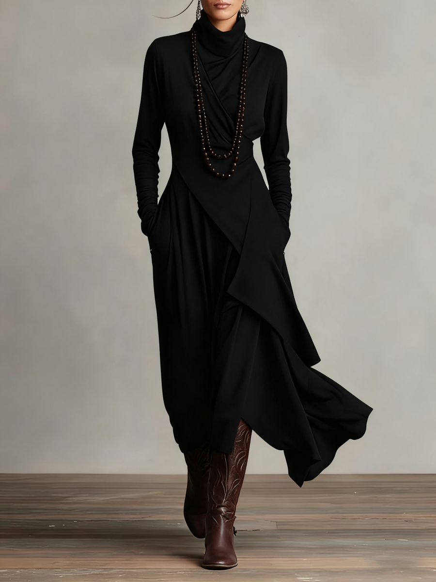 Robe maxi asymétrique Patrizia de Danoir Paris en tissu noir, style tunique avec coupe fluide et élégante.