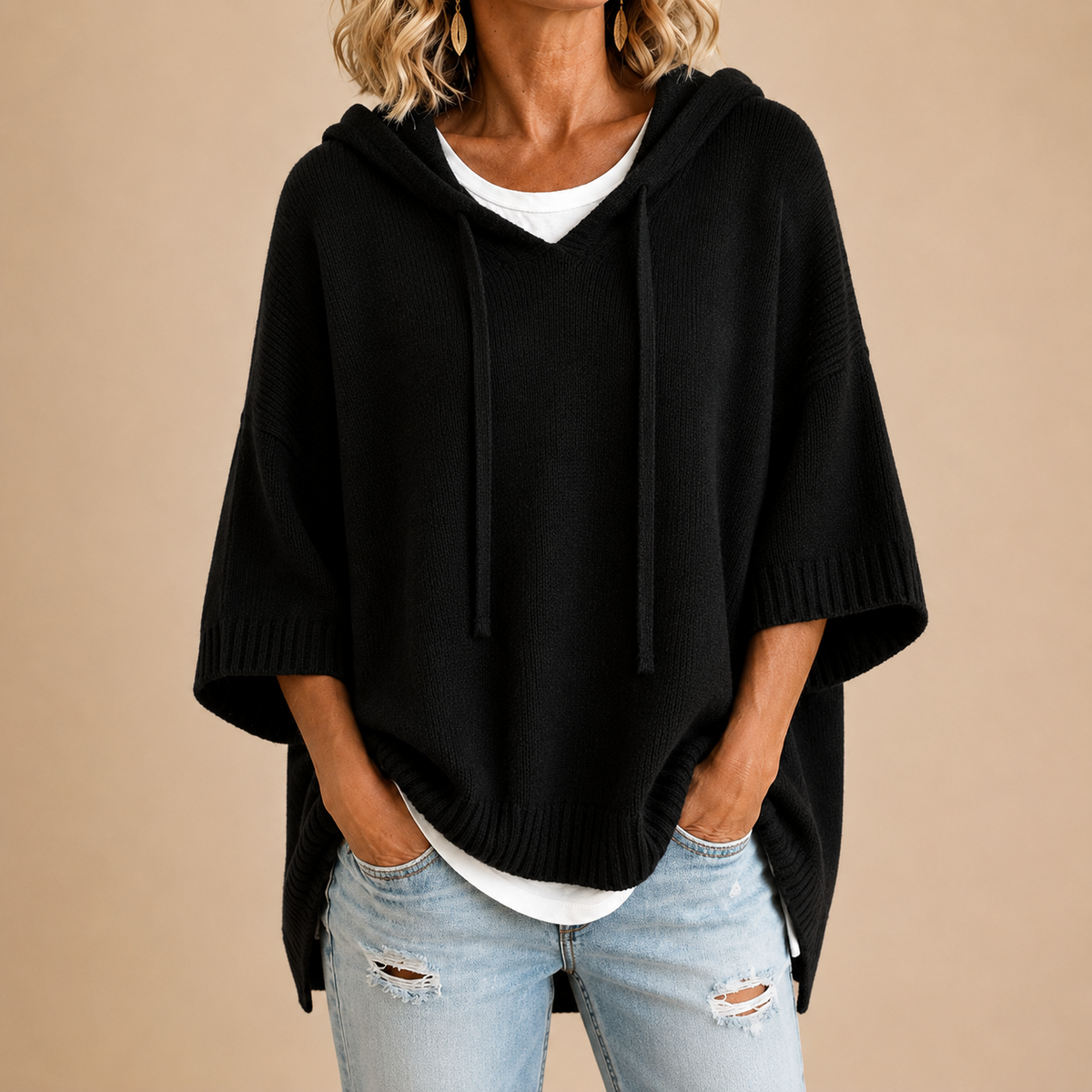 Fleur noire Danoir Paris, motif élégant pour sous-vêtements Brise Chic, tissu doux et sophistiqué.