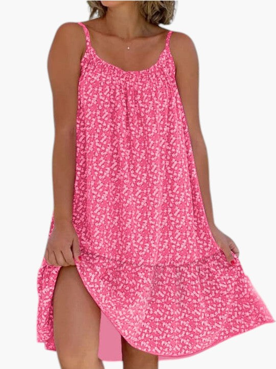 Robe légère Rosalie™ à imprimé délicat pour l'été, conçue par Danoir Paris, avec un style élégant et fluide.