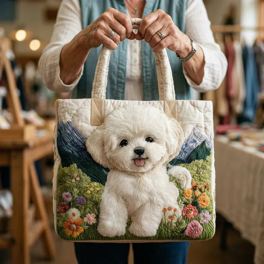 Sac porté épaule Olivia en cuir artisanal Danoir Paris, design élégant et pratique, avec motif en relief et détails raffinés.