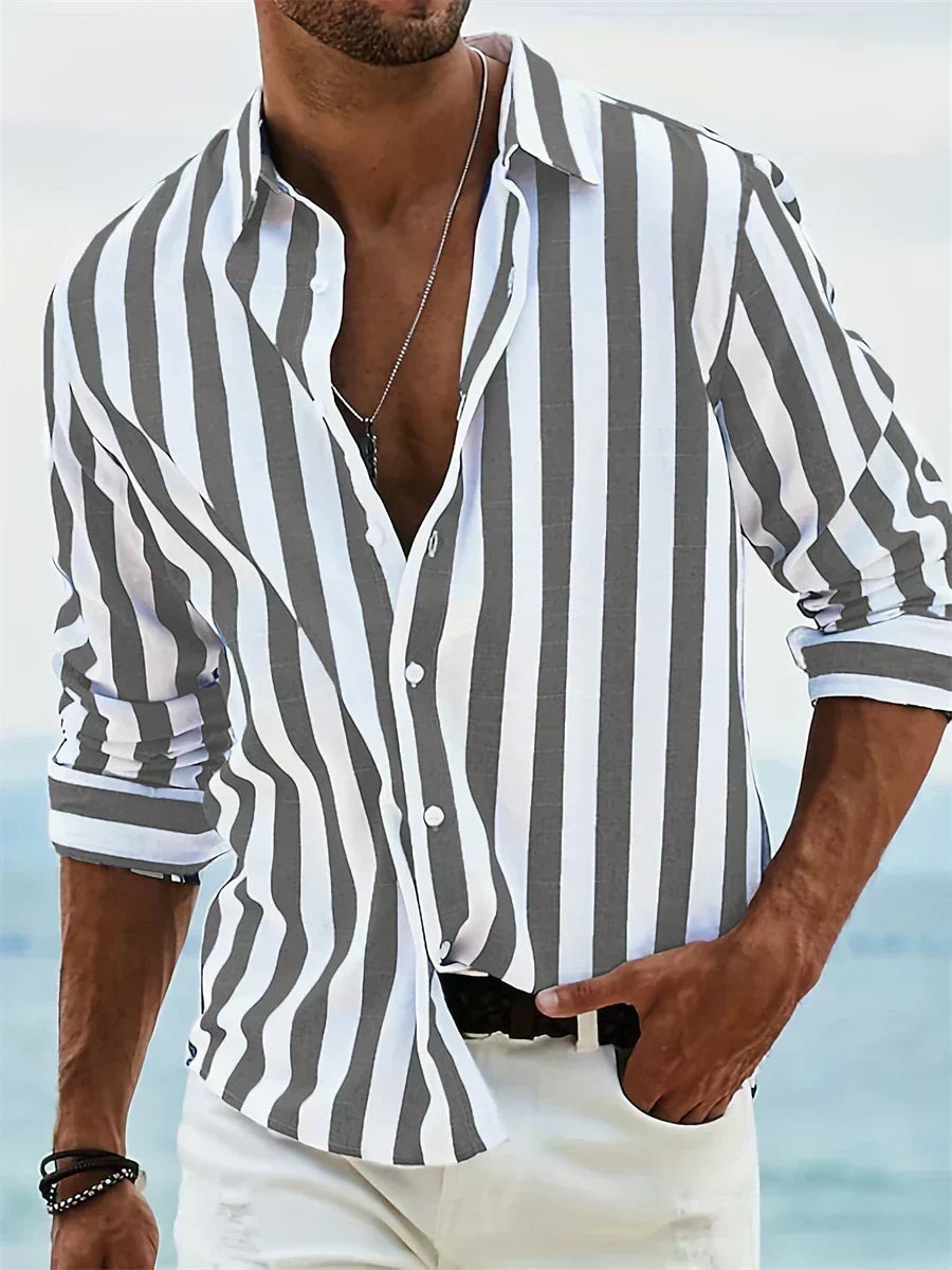 Chemise rayée d'été légère Leblanc™ de Danoir Paris, tissu fluide avec manches courtes et col classique, idéale pour la saison chaude.