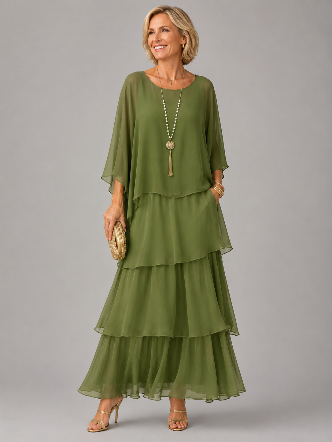 Robe Lara verte foncée de Danoir Paris, coupe élégante, tissu fluide, portée décontractée ou chic.