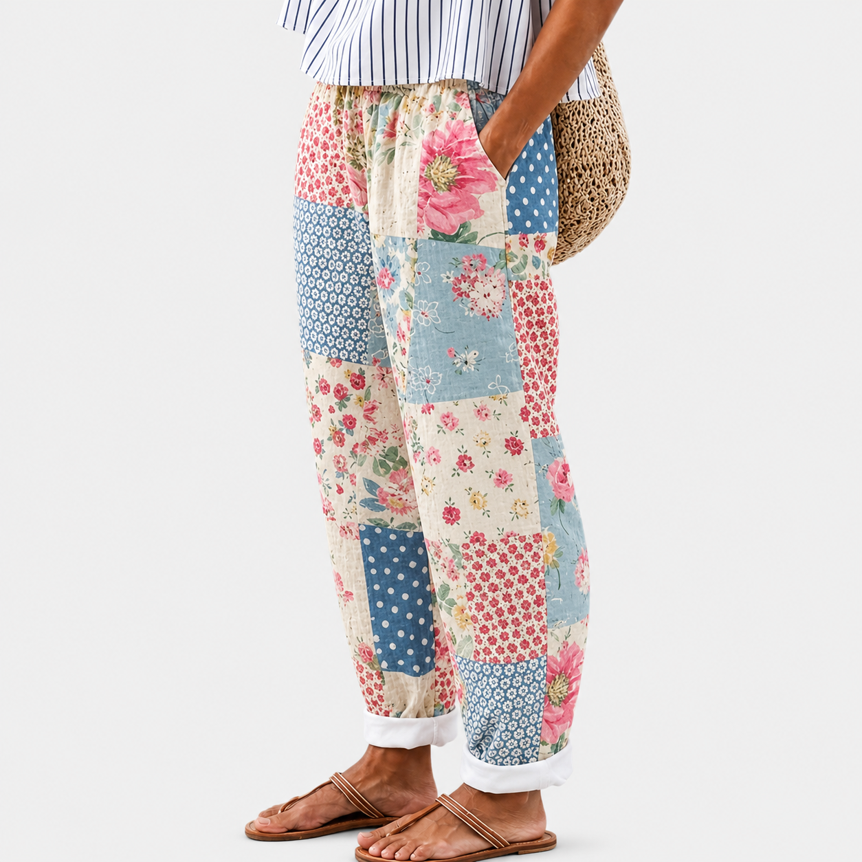 Pantalons Comfort Patchwork Vintage de Danoir Paris, style décontracté avec motifs patchwork colorés et tissu confortable.