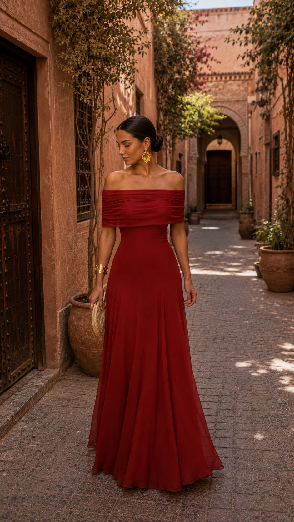 Robe Toledo en terracotta de Danoir Paris, vêtement féminin avec coupe élégante et tissu léger, vue de face.