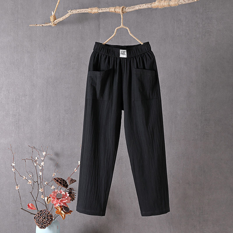 Pantalons relaxés Danoir Paris Alyra avec poches, tissu doux et confortable, vue de face sur fond neutre.