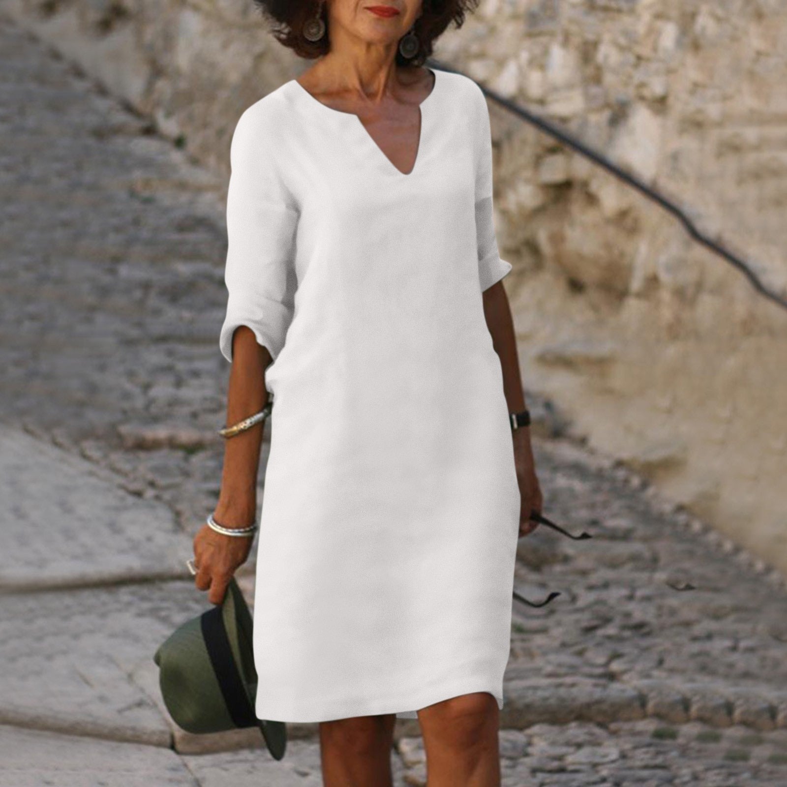 Robe légère élégante Danoir Paris Eulalior avec tissu fluide et design sophistiqué visible sur l'image.