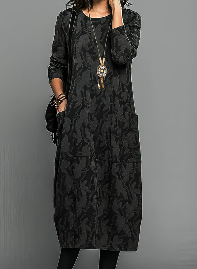 Robe décontractée chic verte de la marque Danoir Paris, modèle Lea, vue de face avec détails du tissu et coupe élégante.