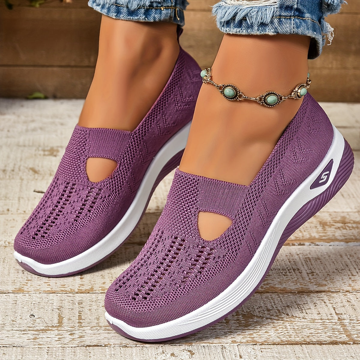 Chaussures antidérapantes Danoir Paris en cuir avec semelles offertes, parfaites pour la sécurité et le confort.
