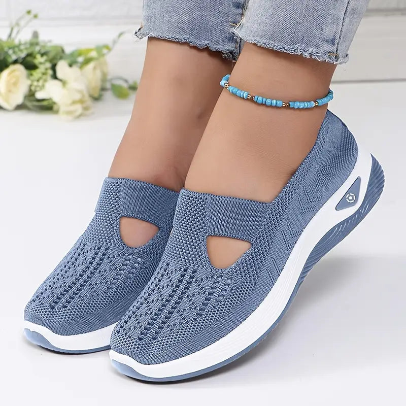 Chaussures antidérapantes Danoir Paris avec semelles offertes, en cuir noir, pour femme, vue de côté.