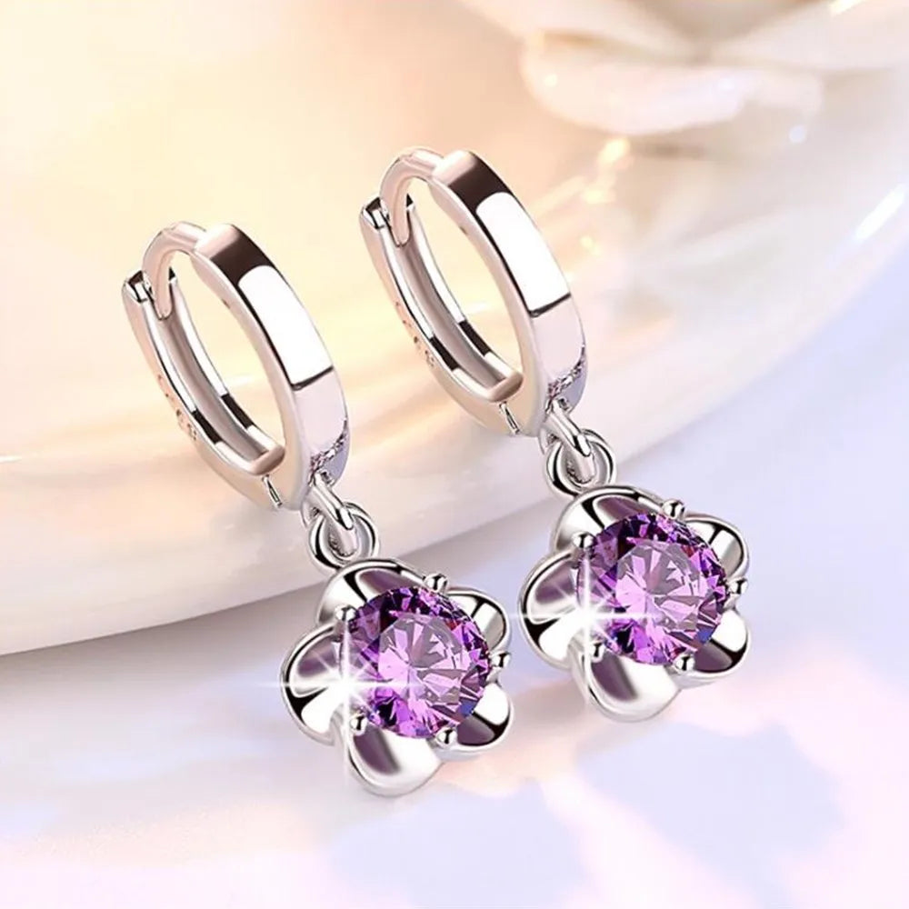 Boucles d'oreilles en Argent Sterling avec zircons violets et blancs, élégantes et délicates, signées Danoir Paris.