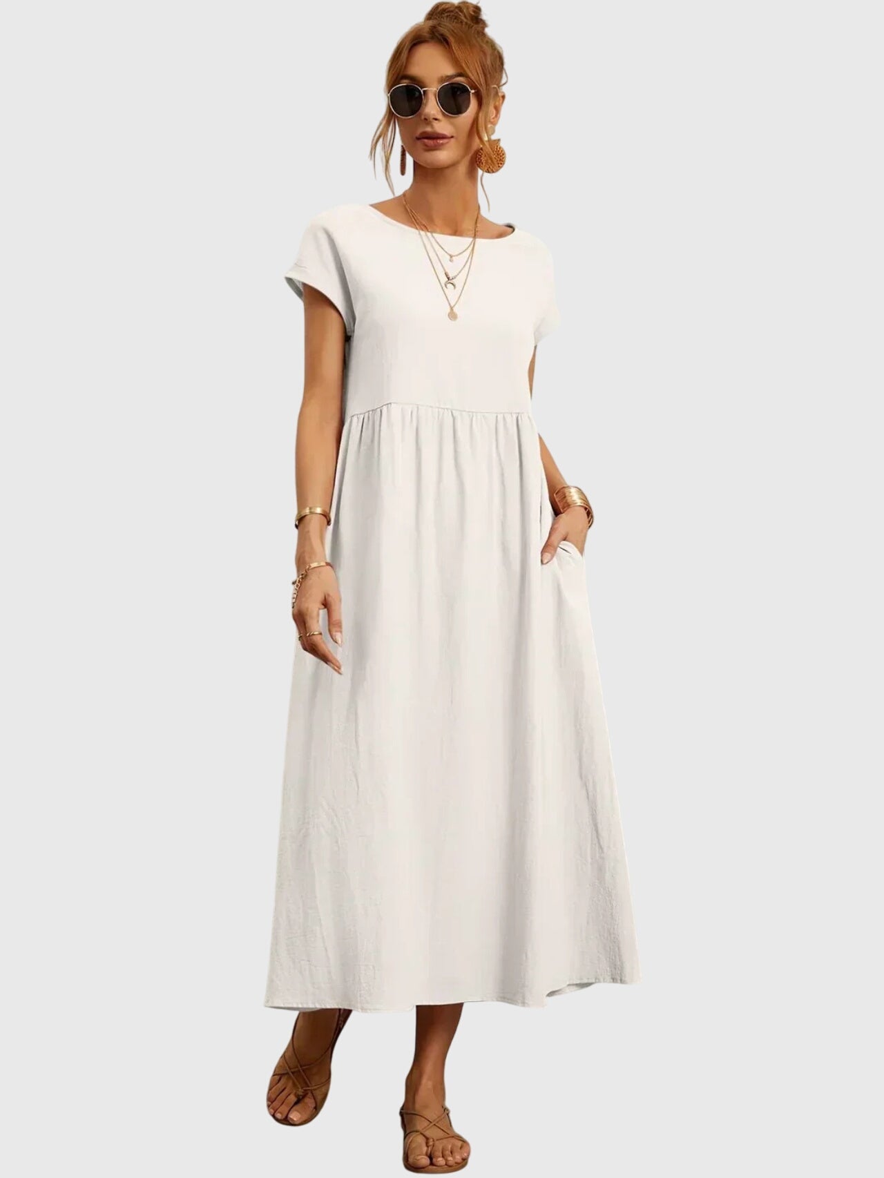 Robe décontractée Giselle™ de Danoir Paris avec poches, tissu léger, coupe élégante et style confortable pour toutes occasions.