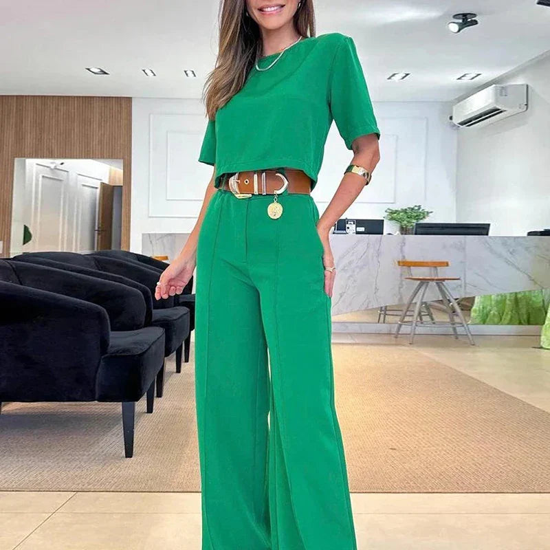 Vêtements pour femmes Danoir Paris, ensemble décontracté blanc Capucine, parfait pour toutes les saisons, style élégant et confortable.