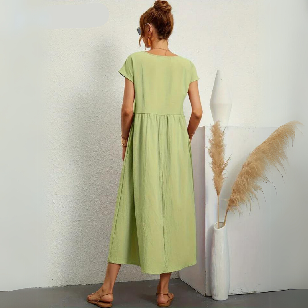 Robe midi décontractée en coton Danoir Paris pour femmes, tissu léger et confortable, coupe fluide et élégante.