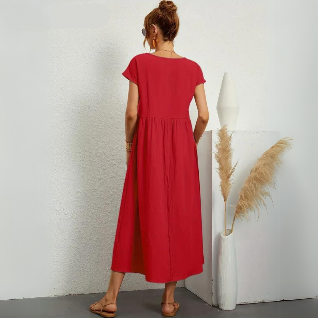 Robe midi décontractée en coton Danoir Paris pour femmes, tissu léger, coupe fluide et style casual, portée sur mannequin.