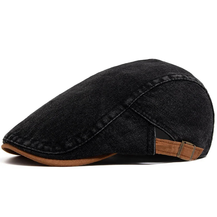 Veste en denim noir pour homme Bloom™ de Danoir Paris, style décontracté et moderne, visible sur le modèle.