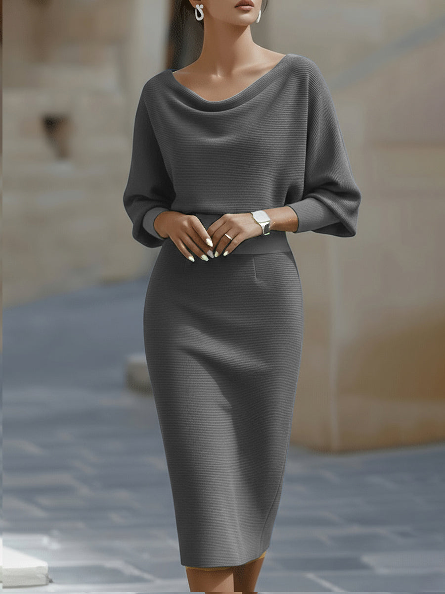 Robe midi à manches chauve-souris gris Danoir Paris, style drapé élégant pour femmes.