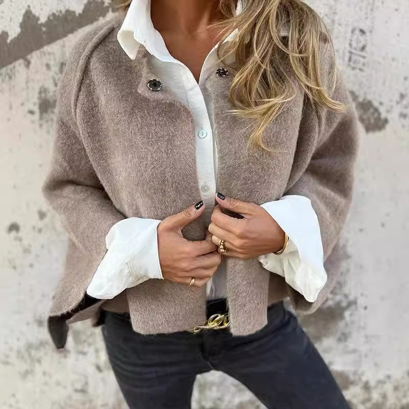 Elise - Veste Courte à Manches Évasées Élégantes