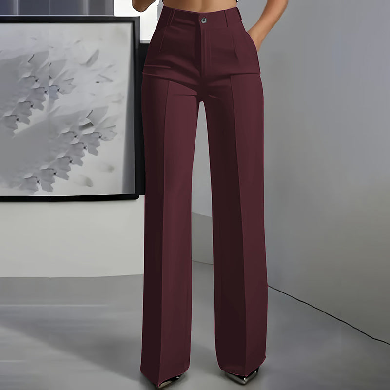 Pantalon de costume taille haute pour femmes Danoir Paris, coupe élégante en tissu noir, idéal pour un look professionnel.