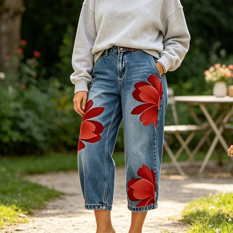 Jean large pour dames Danoir Paris avec imprimé floral, coupe confortable, tissu léger et tendance.