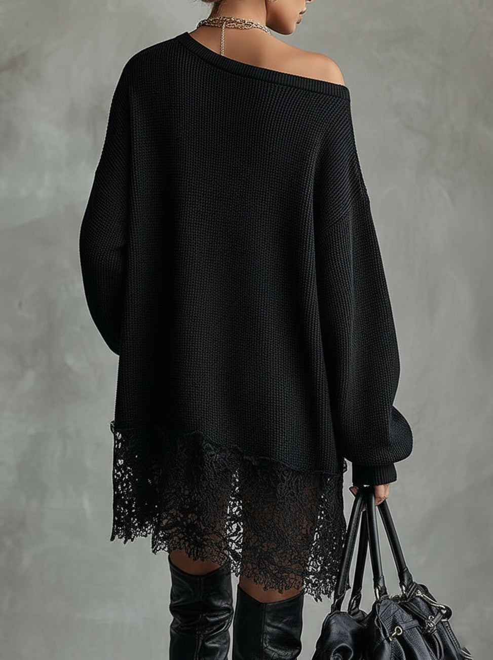 Robe Mini Oversize Noire avec Ourlet en Dentelle - Livraison en 24 Heures