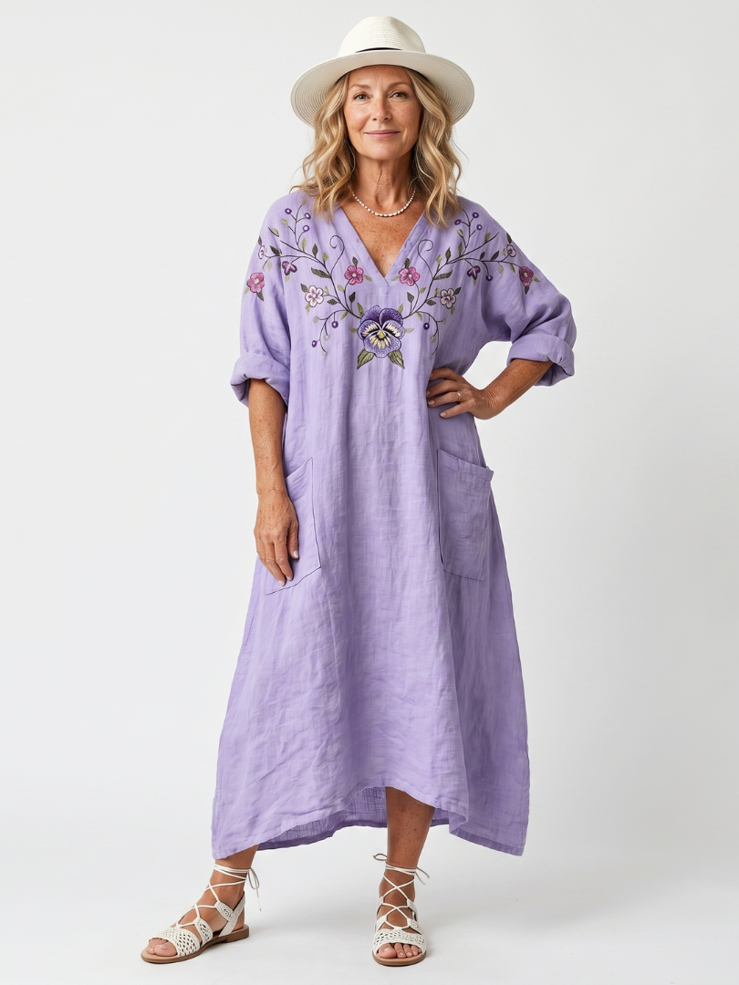 Tavi | Robe midi oversize avec poches et broderie florale