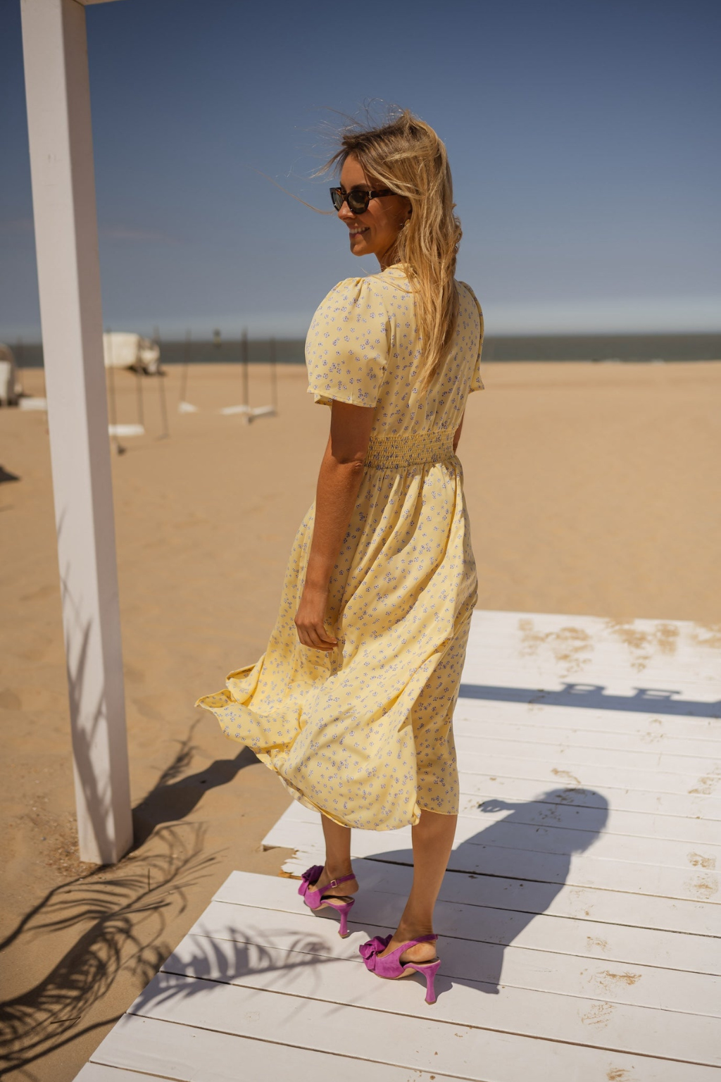 Liva - Robe midi lumineuse
