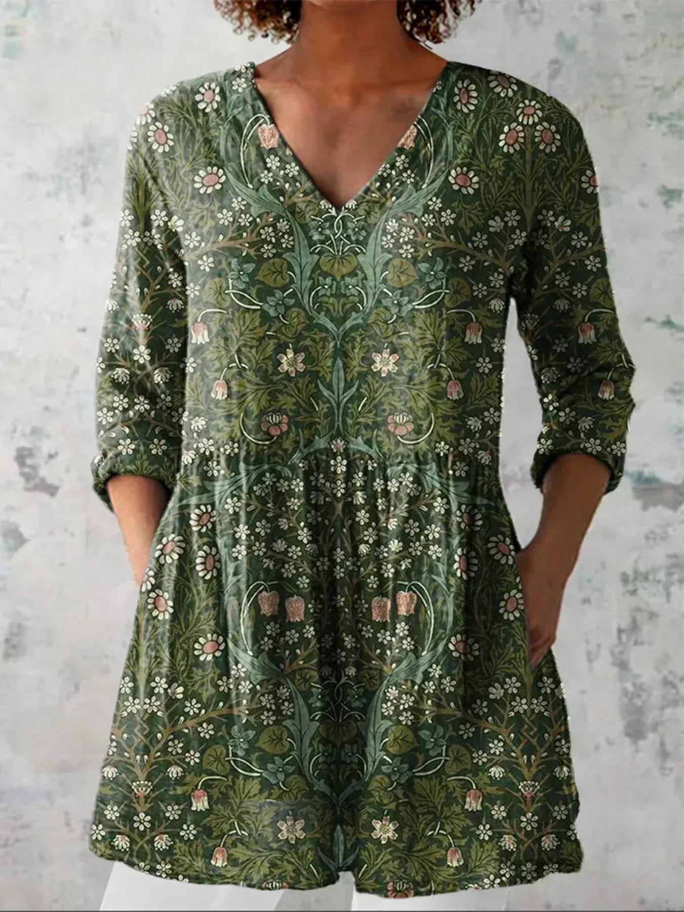 Sophia | Chemise vintage fleurie à col en V