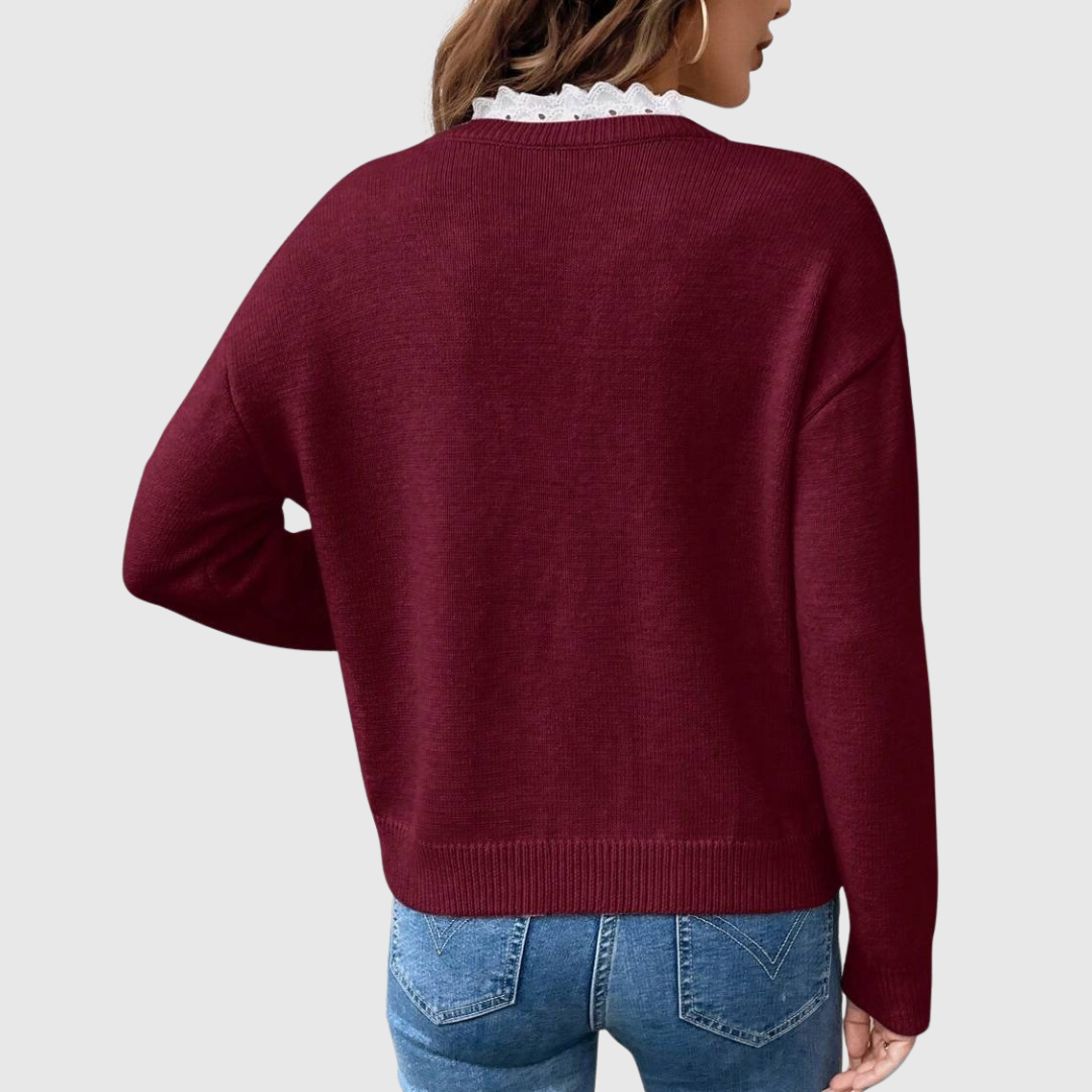 Top élégant Zaryphine Danoir Paris en tissu léger avec détails sophistiqués, porté sur mannequin.