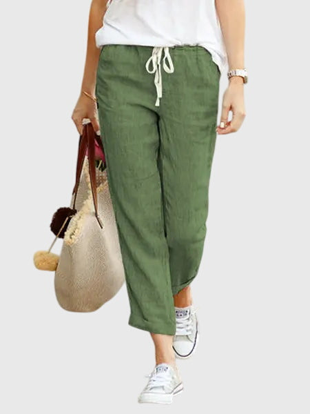 Pantalons d'été élégants Zanra™ de Danoir Paris, tissu léger et coupe moderne, parfaits pour la saison estivale.