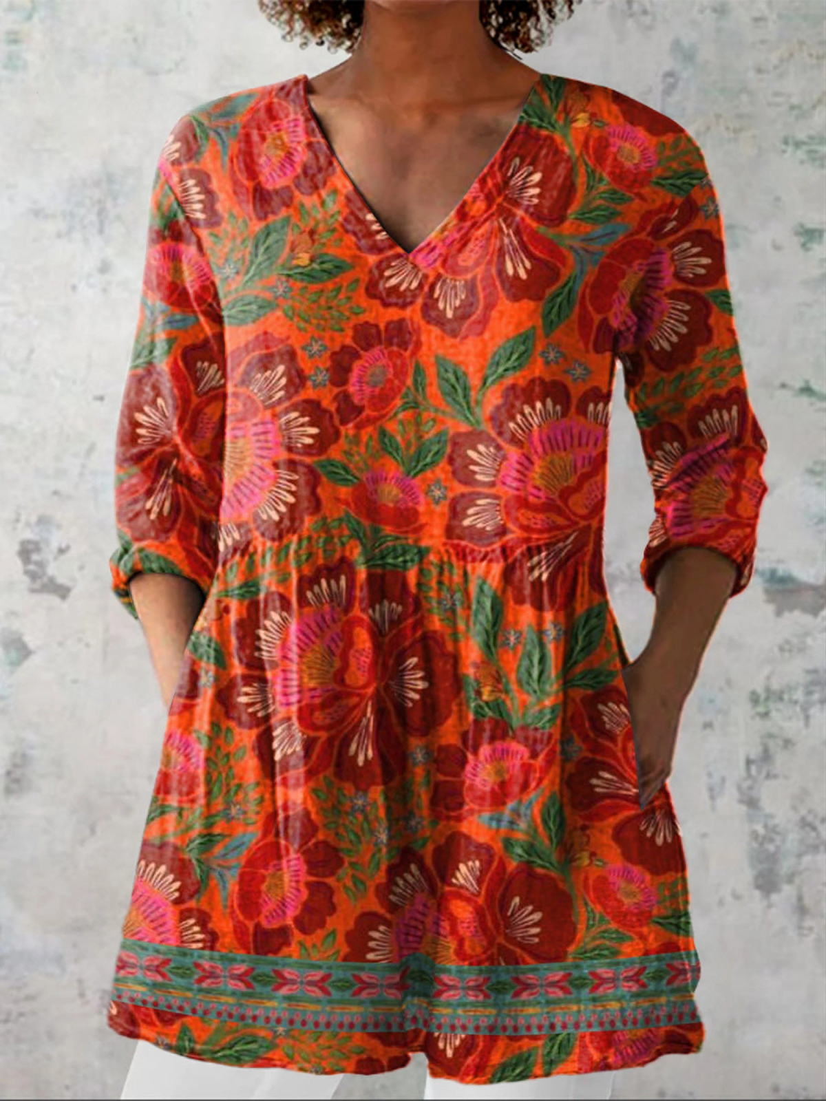 Marion | Blouse longue avec décolleté en V