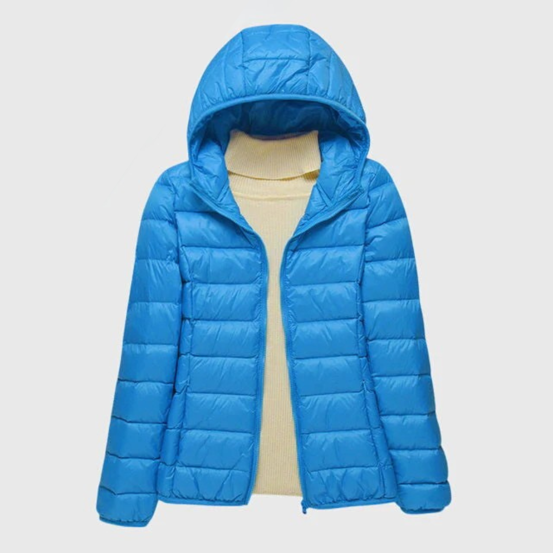 Veste matelassée ultra-légère Lily™ de Danoir Paris, vue de face avec fermeture éclair et col rembourré.