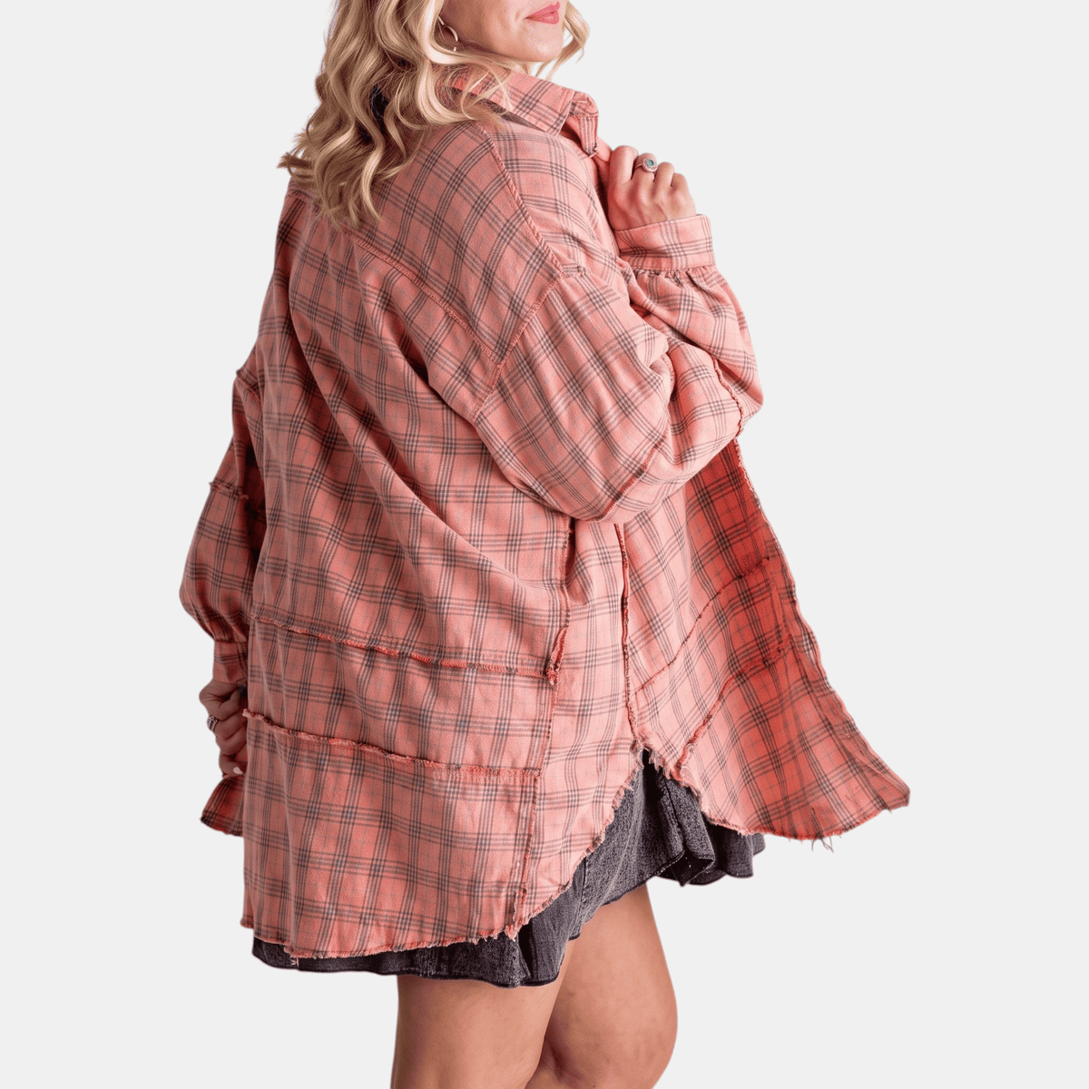 Chemise en flanelle à ourlet brut pour femmes, blouse longue à coupe oversize