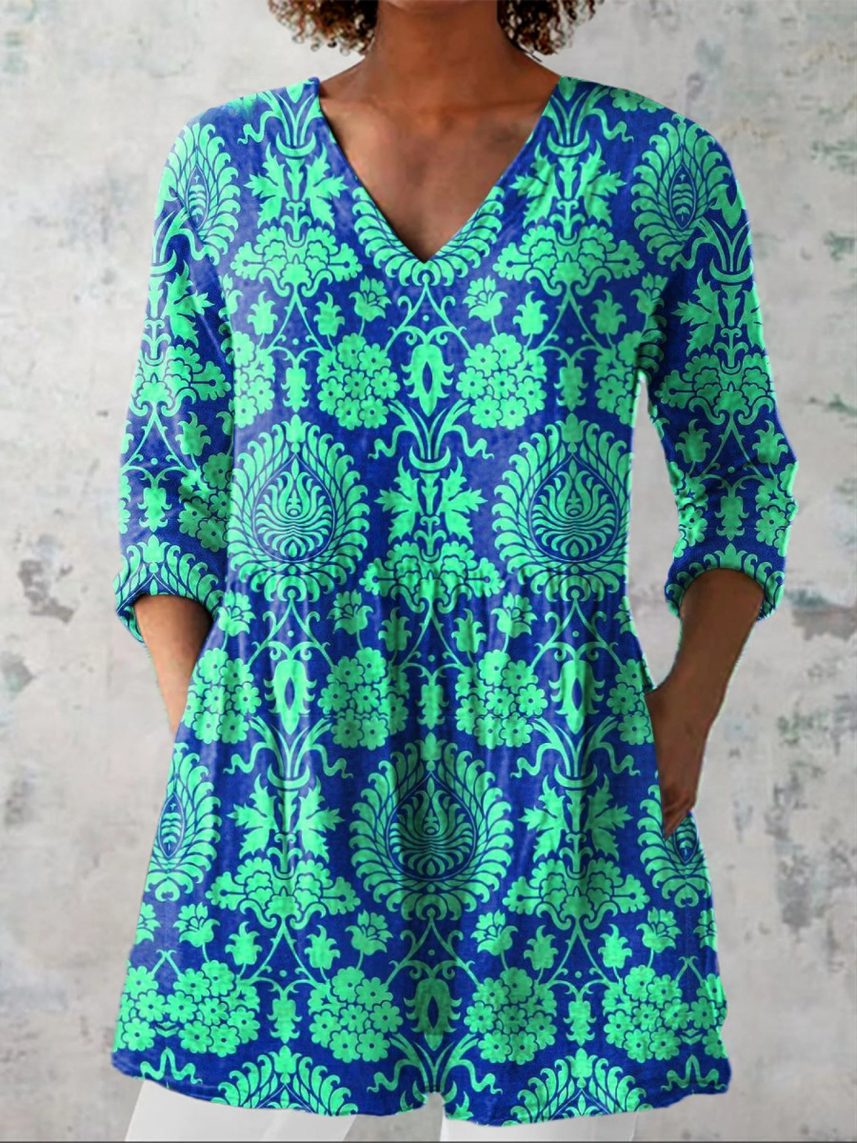 Ines | Blouse longue avec décolleté en V