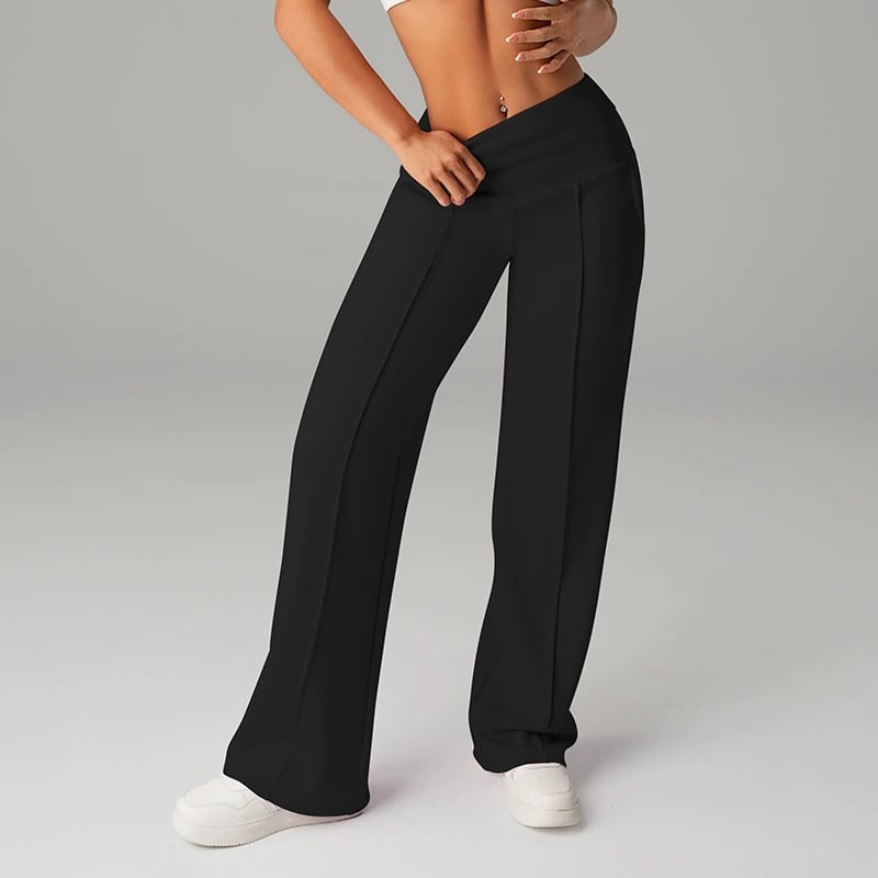 Pantalon femme à jambes larges et droites, taille haute, en tissu extensible, de la marque Danoir Paris, vue en gros plan.