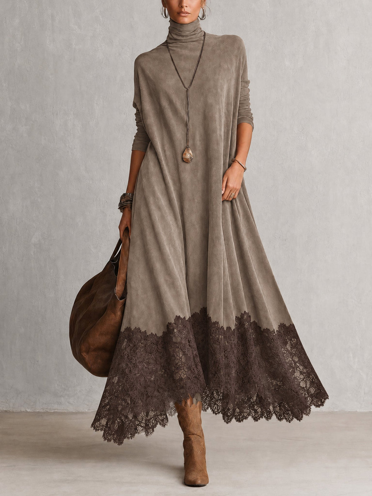 Robe Maxi Longue à Manches Longues en Suédine Marron Vintage