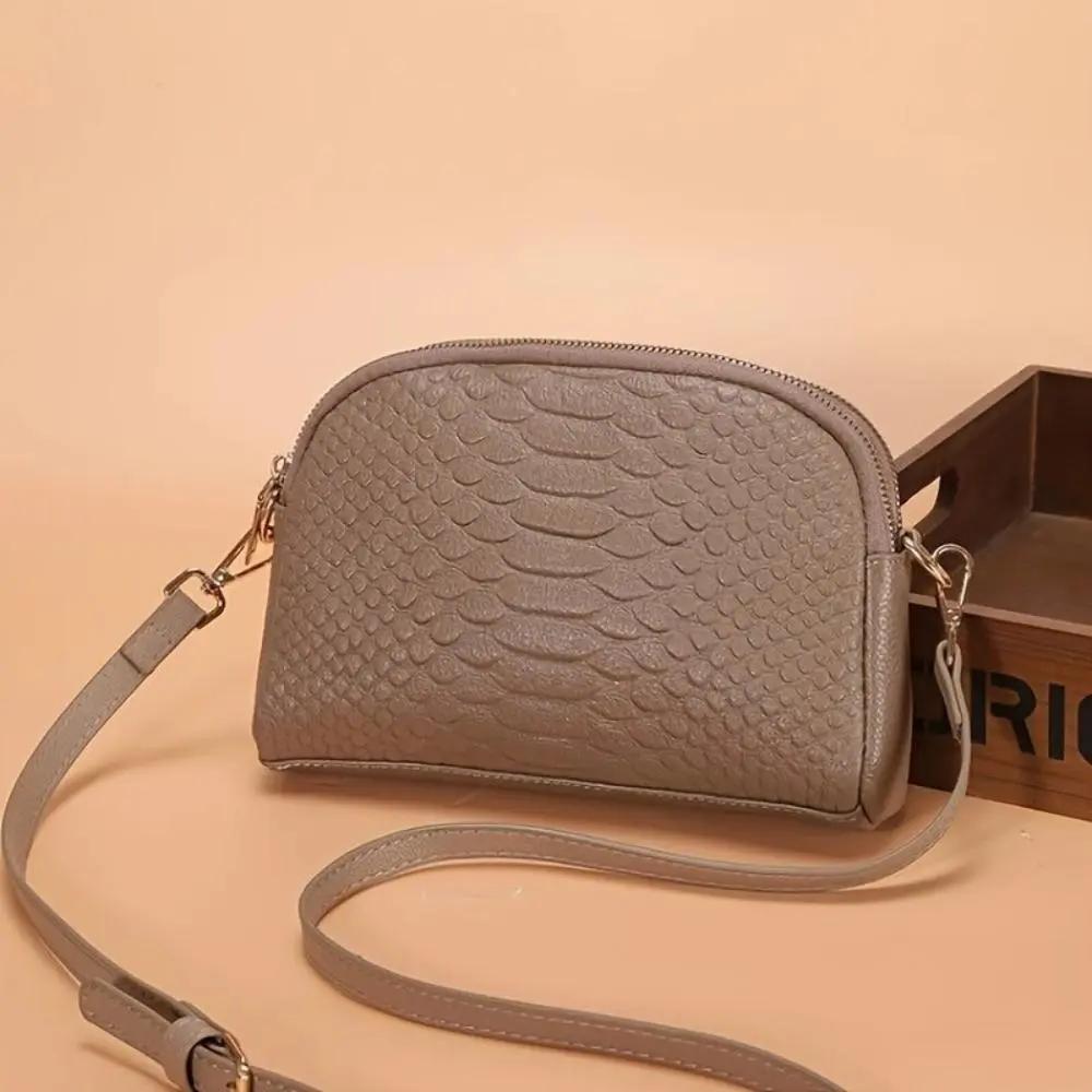 Cora | Belle mini sac à bandoulière en simili cuir avec motif crocodile Danoir Paris