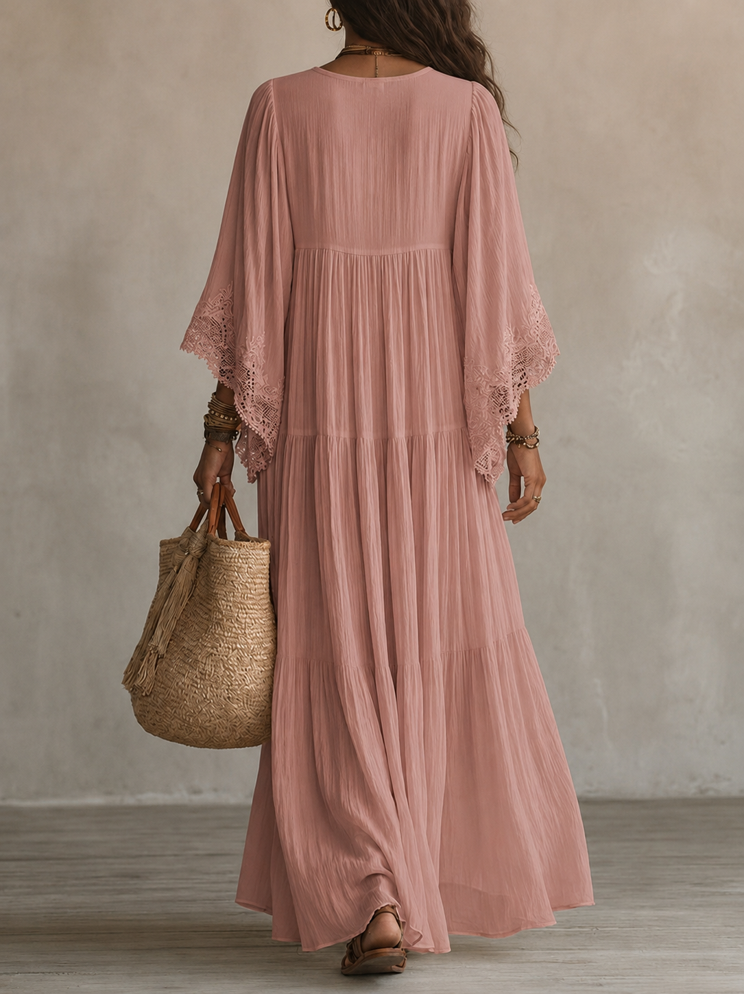 Celeste | Robe longue en chiffon ivoire et dentelle
