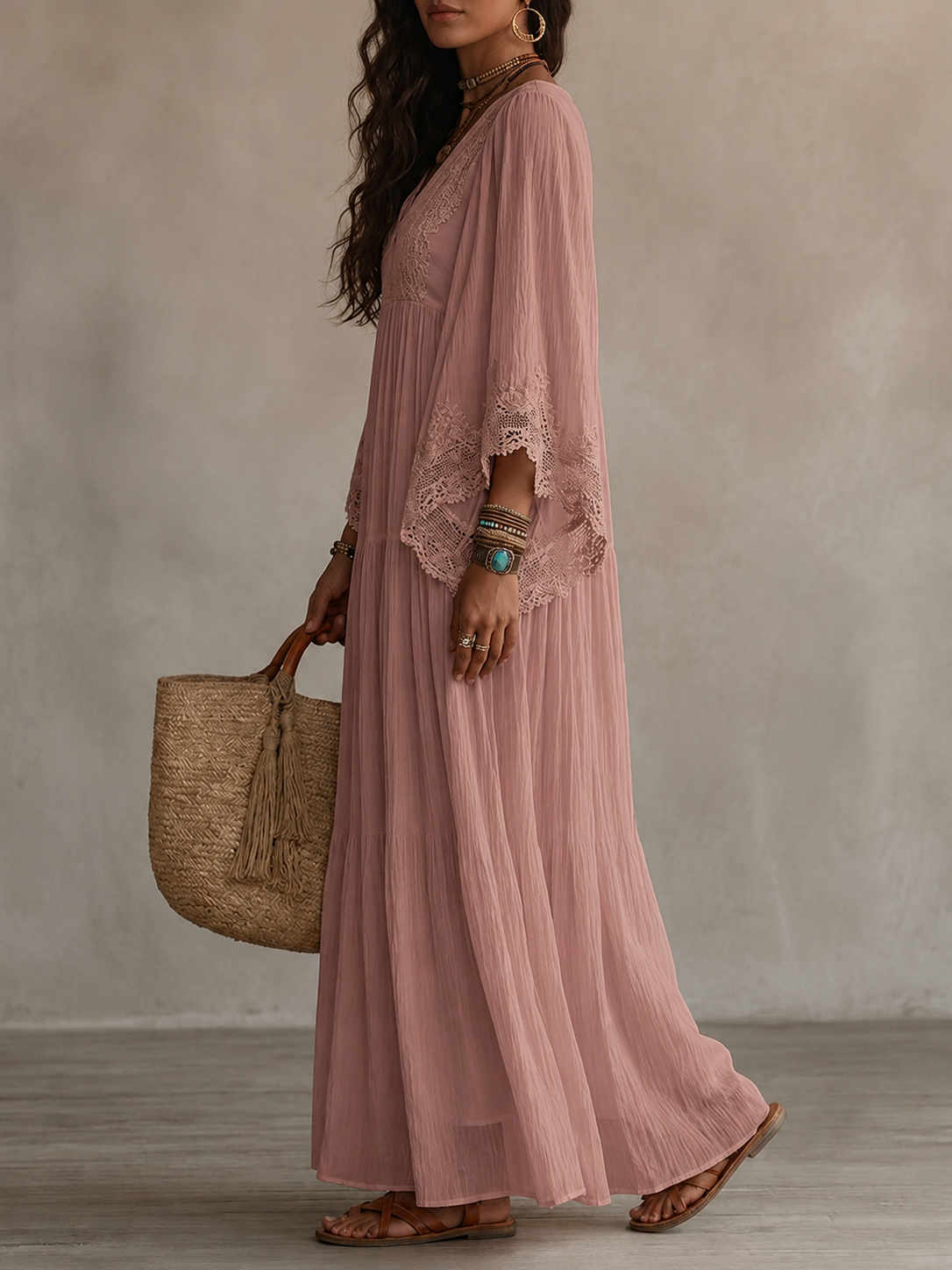 Celeste | Robe longue en chiffon ivoire et dentelle