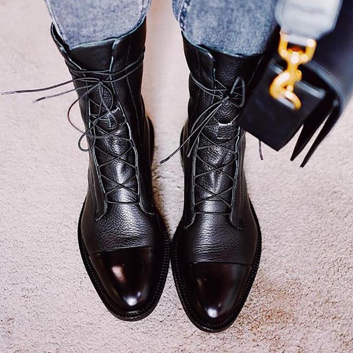 Chaussures à talons hauts Danoir Paris Harper en cuir de haute qualité, montrant le design élégant et sophistiqué de la paire.