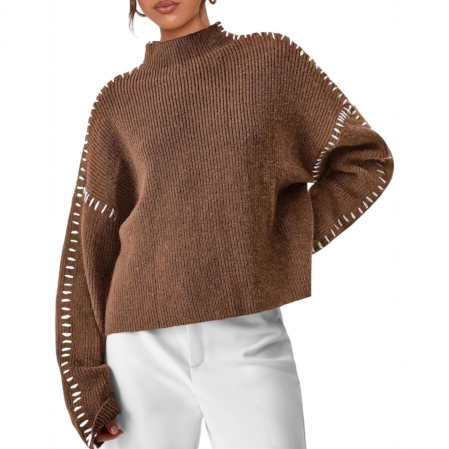 Pull Danoir Paris Nia, confortable en automne, en tricot doux, couleur neutre, porté sur un mannequin.