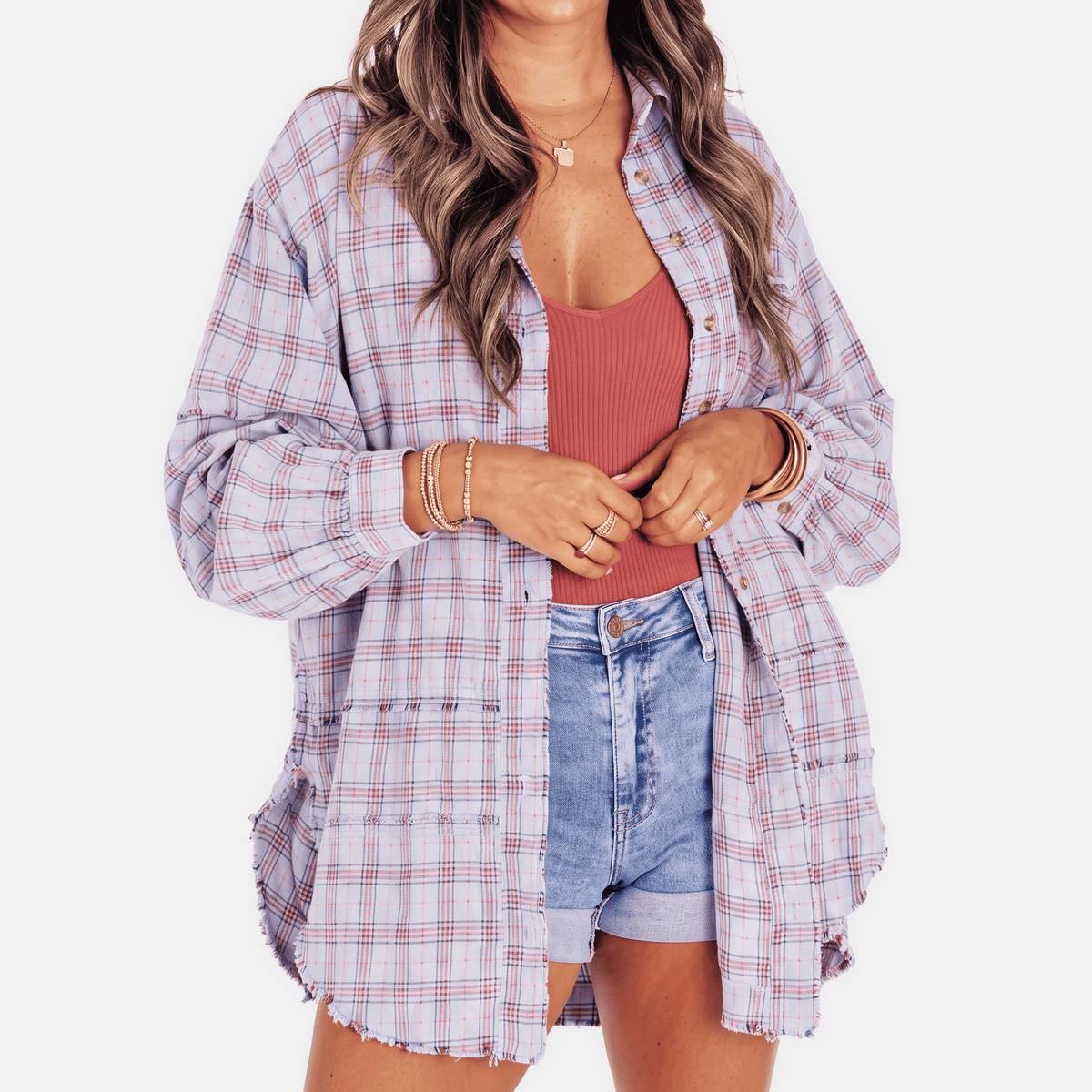 Chemise en flanelle à ourlet brut pour femmes, blouse longue à coupe oversize